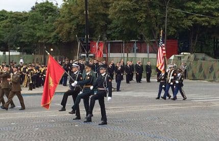 Pripadnici VCG na vojnoj paradi u Parizu Pripadnici VCG na vojnoj paradi u Parizu