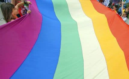 Hrvatska: Usvojen Zakon o životnim partnerstvima Hrvatska: Usvojen Zakon o životnim partnerstvima