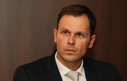 Mentor Siniše Malog sjutra podnosi izvještaj Mentor Siniše Malog sjutra podnosi izvještaj