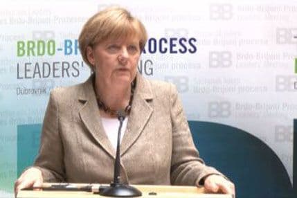 MERKEL: Njemačka je za evropsku perspektivu svih država regiona MERKEL: Njemačka je za evropsku perspektivu svih država regiona