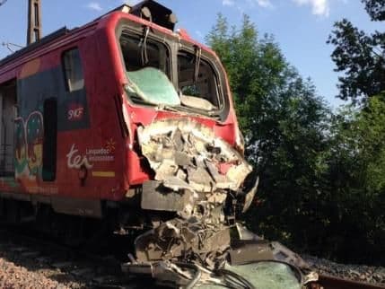 Francuska: Sudar vozova, 40 povrijeđenih Francuska: Sudar vozova, 40 povrijeđenih