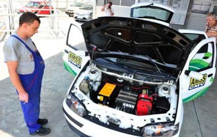 AMSS predstavio automobil na struju AMSS predstavio automobil na struju