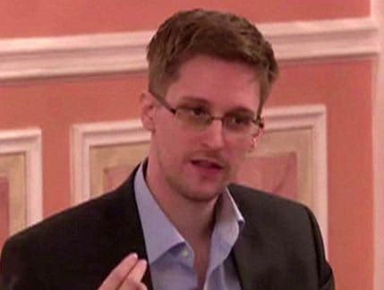 SNOUDEN: Tajne službe se zabavljaju vašim golišavim slikama SNOUDEN: Tajne službe se zabavljaju vašim golišavim slikama