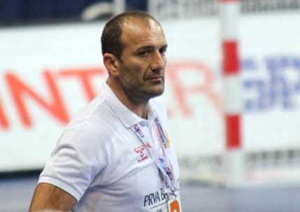 I dalje spremno učim iz sopstvenih grešaka I dalje spremno učim iz sopstvenih grešaka