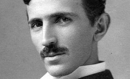 Fondacija Petrović Njegoš: Charfi i Lebrun laureati nagrade Nikola Tesla Fondacija Petrović Njegoš: Charfi i Lebrun laureati nagrade Nikola Tesla