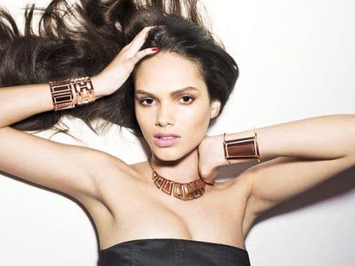 Lisalla Montenegro u novoj kolekciji kompanije "Bebe" Lisalla Montenegro u novoj kolekciji kompanije "Bebe"