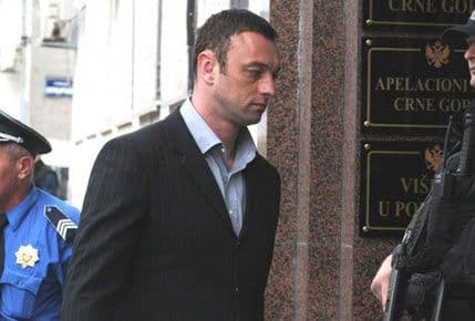 NAKON OBARANJA PRESUDE DAMIRU MANDIĆU: Bespuća pravde i vrtlozi politike NAKON OBARANJA PRESUDE DAMIRU MANDIĆU: Bespuća pravde i vrtlozi politike