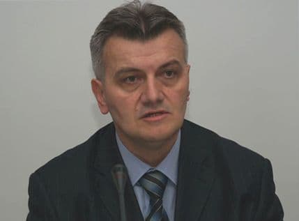 RADUNOVIĆ: Nema novca za povećanje plata u zdravstvu RADUNOVIĆ: Nema novca za povećanje plata u zdravstvu