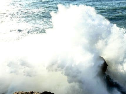 Morsko dobro: Zbog lošeg vremena koristite uređena kupališta Morsko dobro: Zbog lošeg vremena koristite uređena kupališta