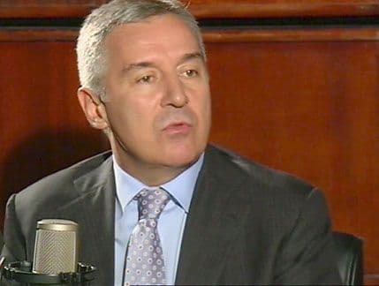 ĐUKANOVIĆ: Bilo bi neodgovorno povećati plate ĐUKANOVIĆ: Bilo bi neodgovorno povećati plate