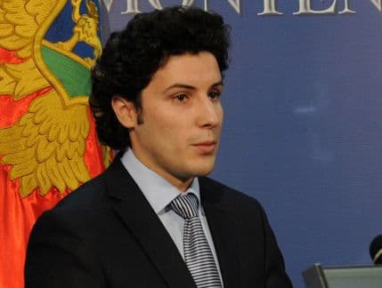 ABAZOVIĆ: Sutorinom skreću pažnju s ekonomskih problema ABAZOVIĆ: Sutorinom skreću pažnju s ekonomskih problema