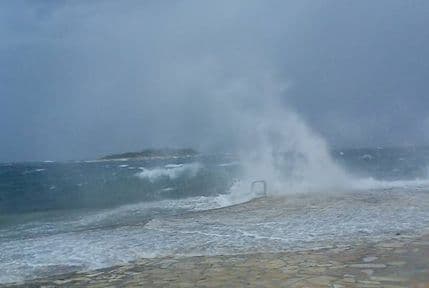Crveni alarm: Hrvatskoj prijeti veliko nevrijeme Crveni alarm: Hrvatskoj prijeti veliko nevrijeme