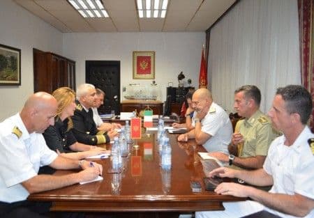 Uspješna saradnja dvije mornarice Uspješna saradnja dvije mornarice