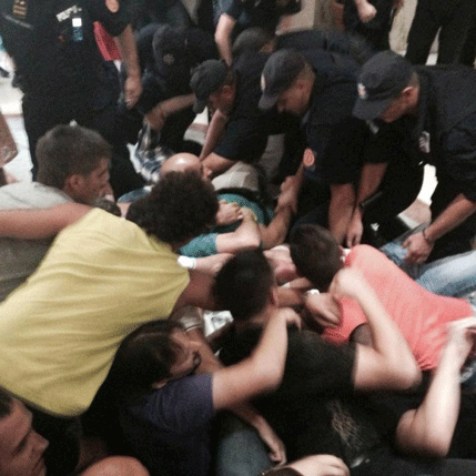 Beč traži od Crne Gore kompromis u slučaju Mogren Beč traži od Crne Gore kompromis u slučaju Mogren