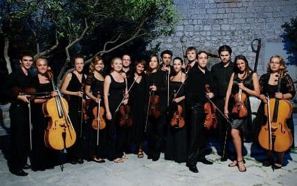 KOTOR ART: Festivalski orkestar i Flores na Prčanju KOTOR ART: Festivalski orkestar i Flores na Prčanju