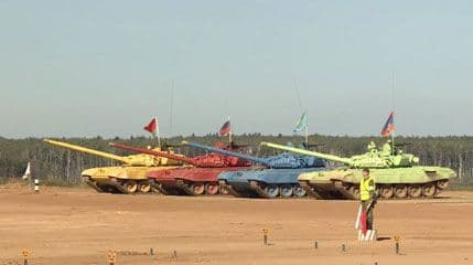 Rusi organizovali tenkovski biatlon, nastupila i Srbija Rusi organizovali tenkovski biatlon, nastupila i Srbija