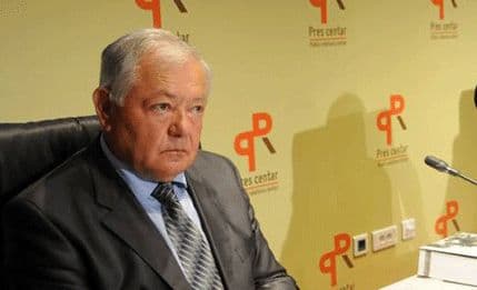 KALUĐEROVIĆ: Mišljenje MUP-a neutemeljeno, mandat zamjeniku ističe kad i mandat gradonačelnika KALUĐEROVIĆ: Mišljenje MUP-a neutemeljeno, mandat zamjeniku ističe kad i mandat gradonačelnika