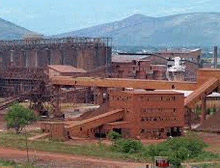 Radnik KAP-a i dalje nosi benzin sa sobom Radnik KAP-a i dalje nosi benzin sa sobom