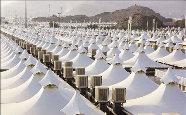 Mina – „grad šatora“ (FOTO) Mina – „grad šatora“ (FOTO)