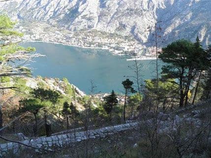 Kotor: Spasioci tragaju za norveškim državljanima Kotor: Spasioci tragaju za norveškim državljanima