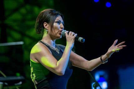 TOP HILL: Ceca priredila spektakl pred 4000 ljudi TOP HILL: Ceca priredila spektakl pred 4000 ljudi