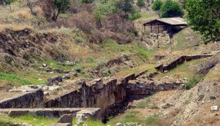 Otkrivena grobnica iz vremena Aleksandra Velikog Otkrivena grobnica iz vremena Aleksandra Velikog