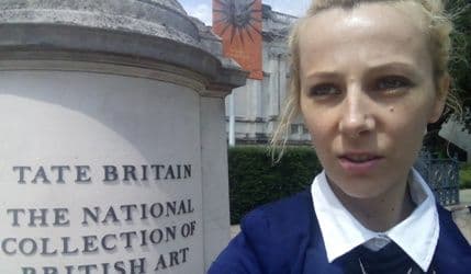 Tanja Bakić na 26. Poetskoj noći u Velestovu Tanja Bakić na 26. Poetskoj noći u Velestovu