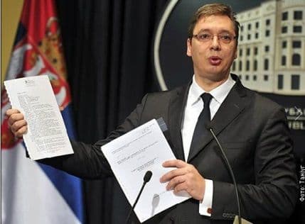 VUČIĆ: Emirati uplatili Srbiji milijardu dolara pomoći VUČIĆ: Emirati uplatili Srbiji milijardu dolara pomoći