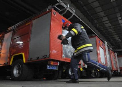 Podgorica: Gori vozilo u garaži Maksima Podgorica: Gori vozilo u garaži Maksima