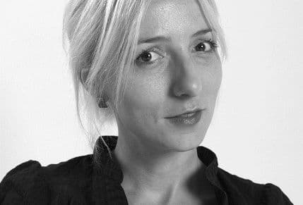 „Pozdrav suncu“ Ivane Radovanović za publiku u Petrovcu „Pozdrav suncu“ Ivane Radovanović za publiku u Petrovcu