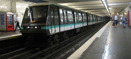 Izbodeno troje putnika njujorškog metroa Izbodeno troje putnika njujorškog metroa
