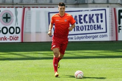 Stefan Mugoša pogodio sa "kreča" Stefan Mugoša pogodio sa "kreča"