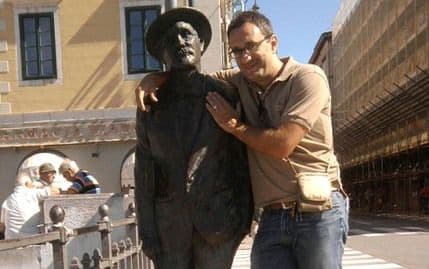 Ne mogu bez sitnica koje život znače Ne mogu bez sitnica koje život znače