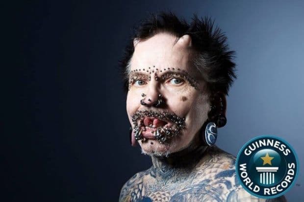 Dubai zabranio ulaz čovjeku sa najviše pirsinga Dubai zabranio ulaz čovjeku sa najviše pirsinga