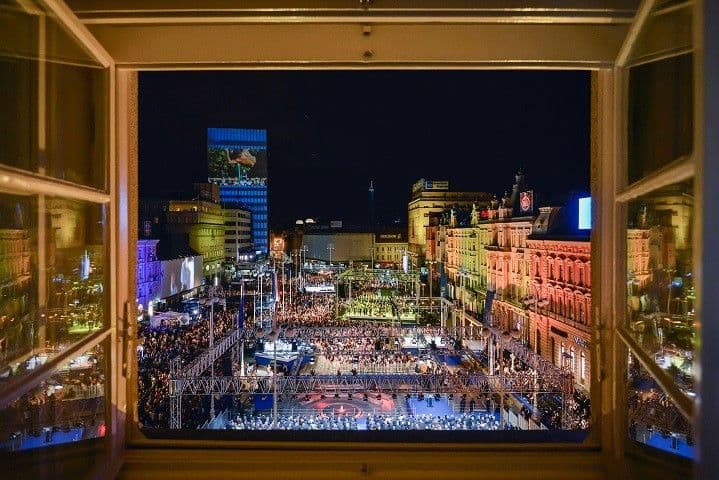 Betina fotografija godine od danas u Budvi Betina fotografija godine od danas u Budvi