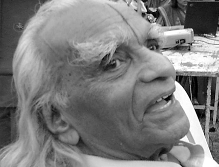 Veliki majstor indijske joge umro u 95. godini Veliki majstor indijske joge umro u 95. godini