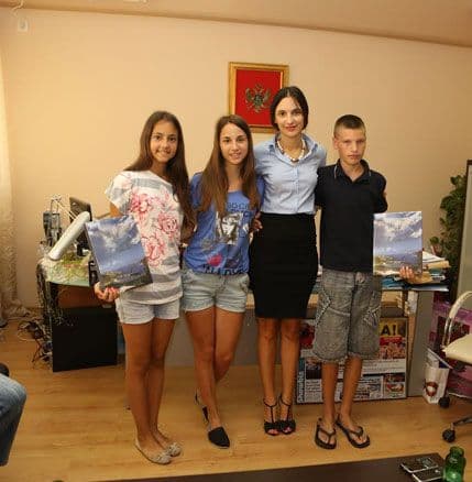 Budva: Besplatno ljetovanje za troje djece iz Lovćenca Budva: Besplatno ljetovanje za troje djece iz Lovćenca