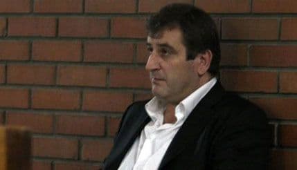 Policija zabranila ulazak Ljubiši Buhi Čumetu u Crnu Goru Policija zabranila ulazak Ljubiši Buhi Čumetu u Crnu Goru