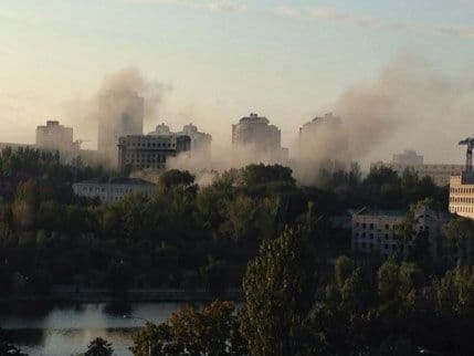 Donjeck: Granata pogodila crkvu, troje mrtvih Donjeck: Granata pogodila crkvu, troje mrtvih