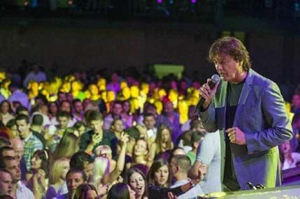 Čolić na Top Hillu pjevao pred tri hiljade ljudi Čolić na Top Hillu pjevao pred tri hiljade ljudi