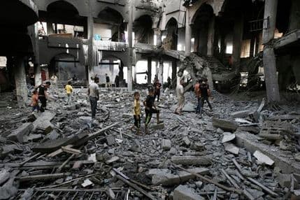 U izraelskim napadima na Gazu ubijeno 2.130 osoba U izraelskim napadima na Gazu ubijeno 2.130 osoba