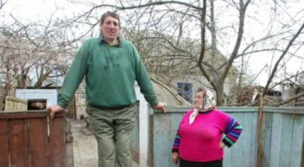 Umro najviši čovjek na svijetu Umro najviši čovjek na svijetu