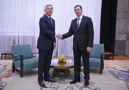 Đukanović i Vučić traže u Berlinu novac za prugu Beograd-Bar Đukanović i Vučić traže u Berlinu novac za prugu Beograd-Bar