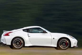 Pogledajte Nissan 370Z NISMO za 2015.