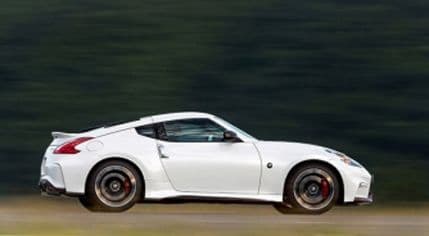Pogledajte Nissan 370Z NISMO za 2015. Pogledajte Nissan 370Z NISMO za 2015.