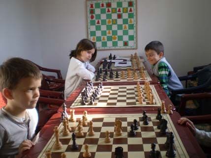 Šahovski klub "Dijagonale" upisuje nove članove Šahovski klub "Dijagonale" upisuje nove članove