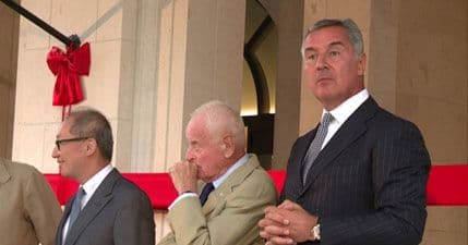 Đukanović i Mank otvorili "Regent" (VIDEO) Đukanović i Mank otvorili "Regent" (VIDEO)