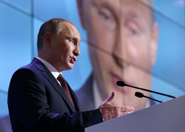 PUTIN: Proces priznavanja Krima kao dijela Rusije biće dug i dosadan PUTIN: Proces priznavanja Krima kao dijela Rusije biće dug i dosadan