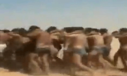 ISIL pogubila 250 sirijskih vojnika i objavila snimak ISIL pogubila 250 sirijskih vojnika i objavila snimak