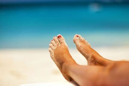 Hodajte što češće bosi Hodajte što češće bosi